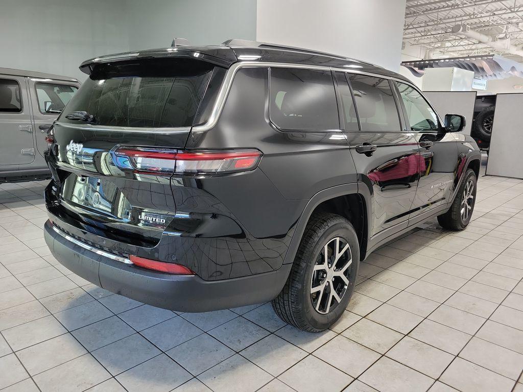 new 2025 Jeep Grand Cherokee L car, priced at $43,702