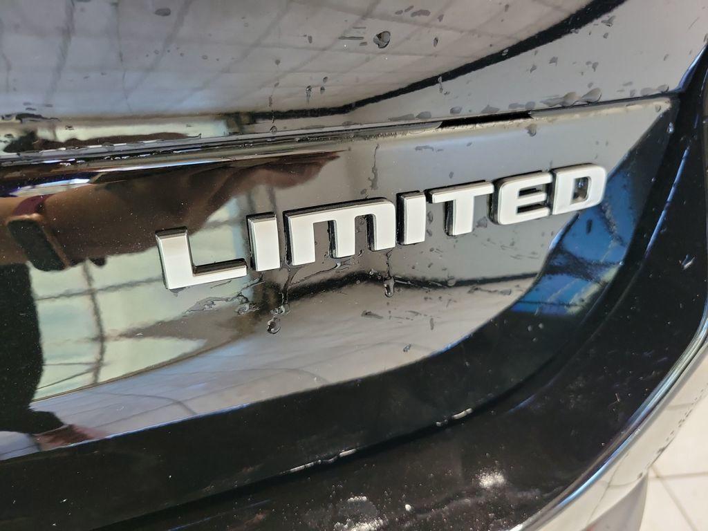 new 2025 Jeep Grand Cherokee L car, priced at $43,702