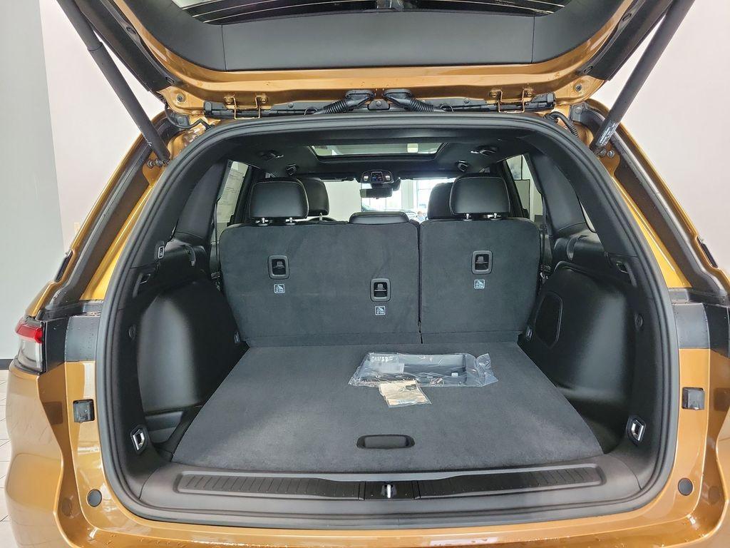 new 2026 Jeep Grand Cherokee car, priced at $49,390