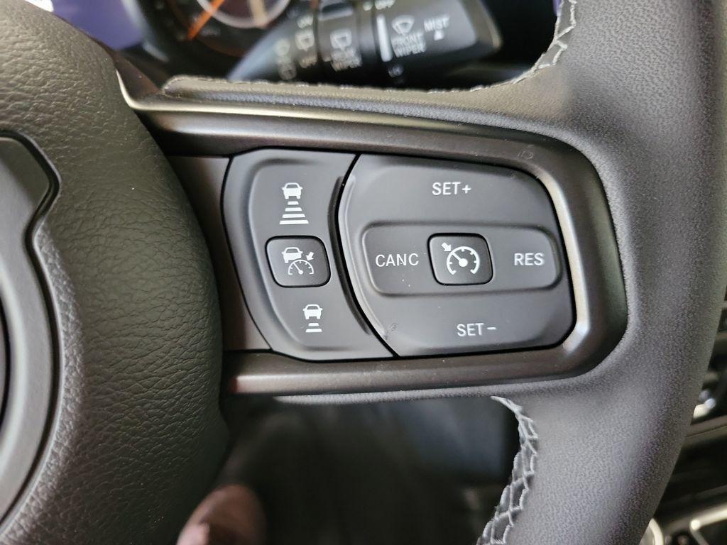 new 2026 Jeep Wrangler car, priced at $42,500