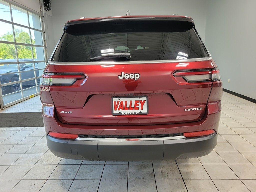 new 2025 Jeep Grand Cherokee L car, priced at $42,055