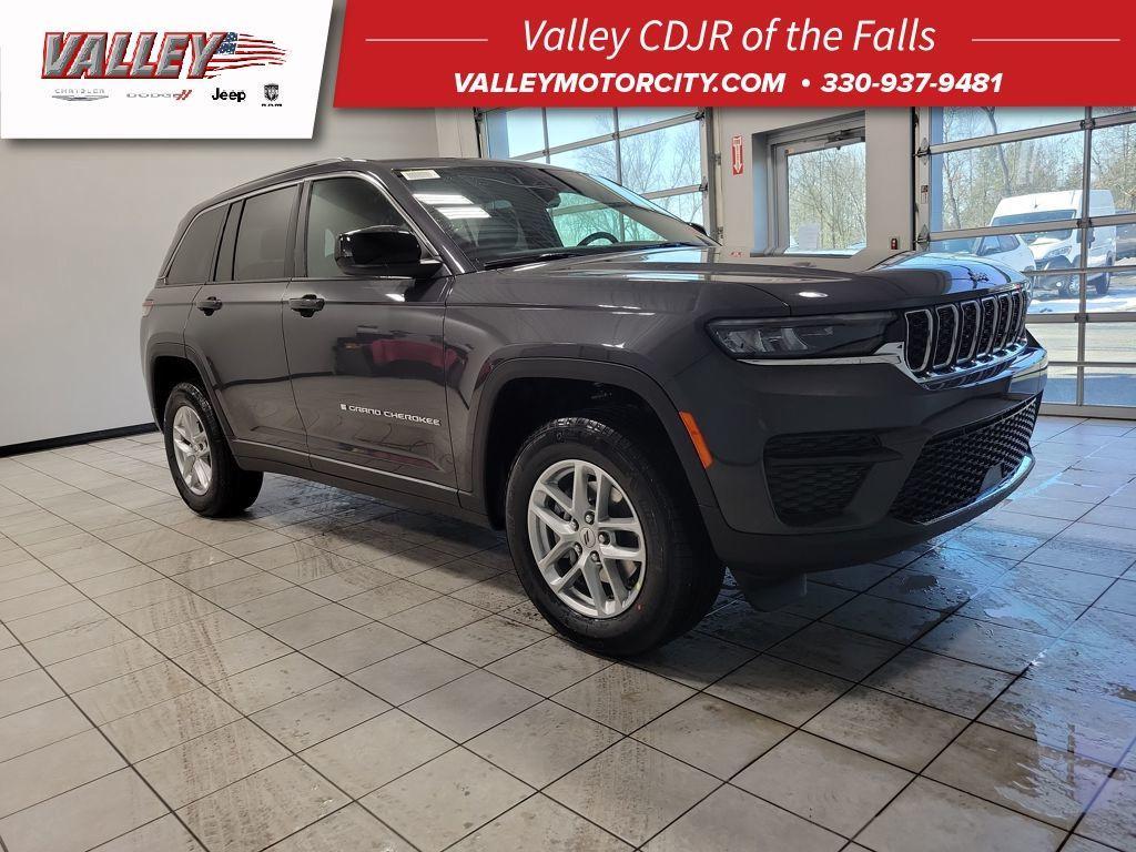 new 2026 Jeep Grand Cherokee car, priced at $40,414