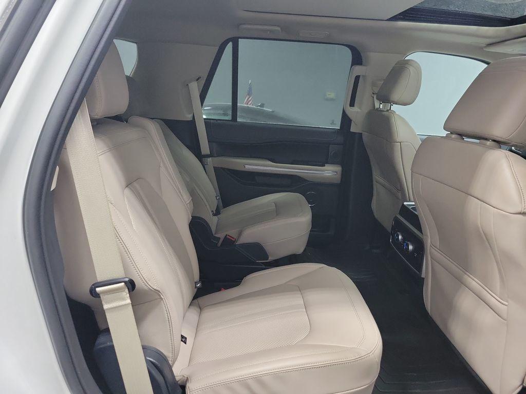 used 2024 Ford Expedition car, priced at $56,792