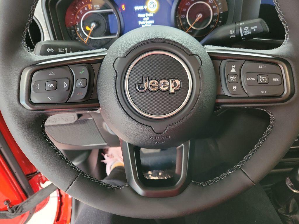 new 2025 Jeep Gladiator car, priced at $46,039