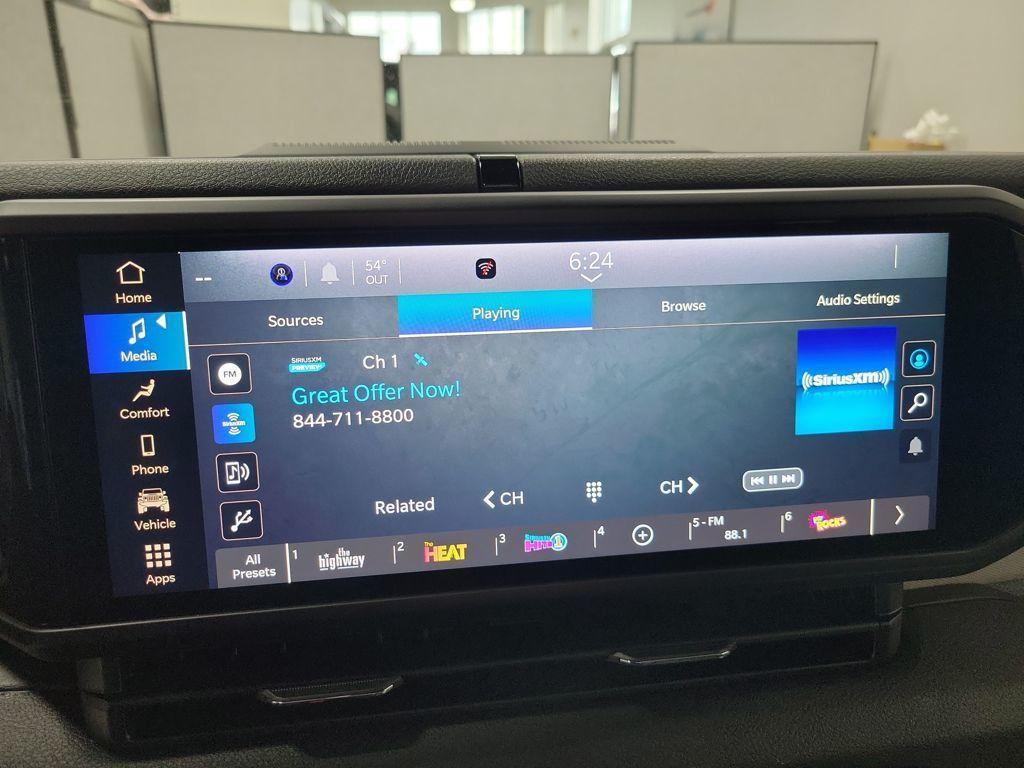 new 2026 Jeep Gladiator car, priced at $46,390