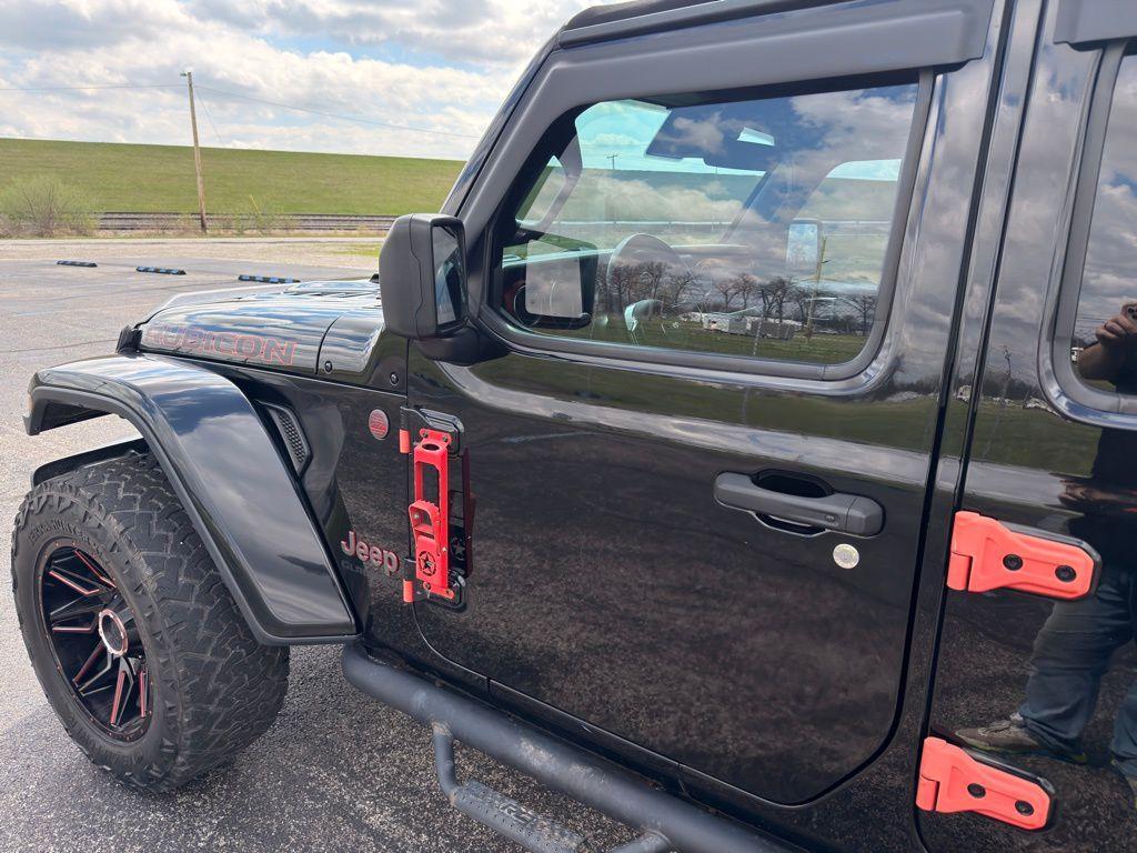 used 2020 Jeep Gladiator car, priced at $35,267