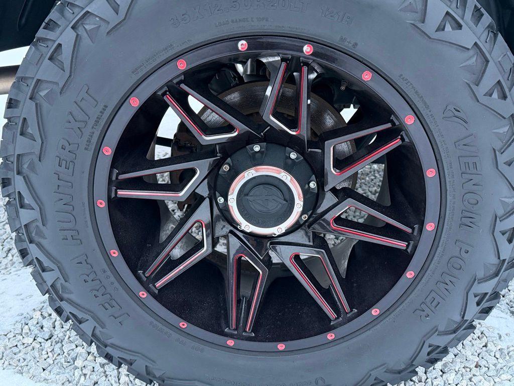 used 2020 Jeep Gladiator car, priced at $35,267