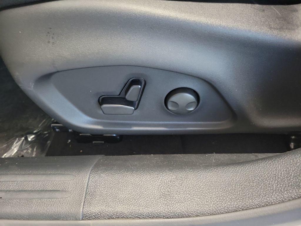 new 2026 Jeep Compass car, priced at $33,417