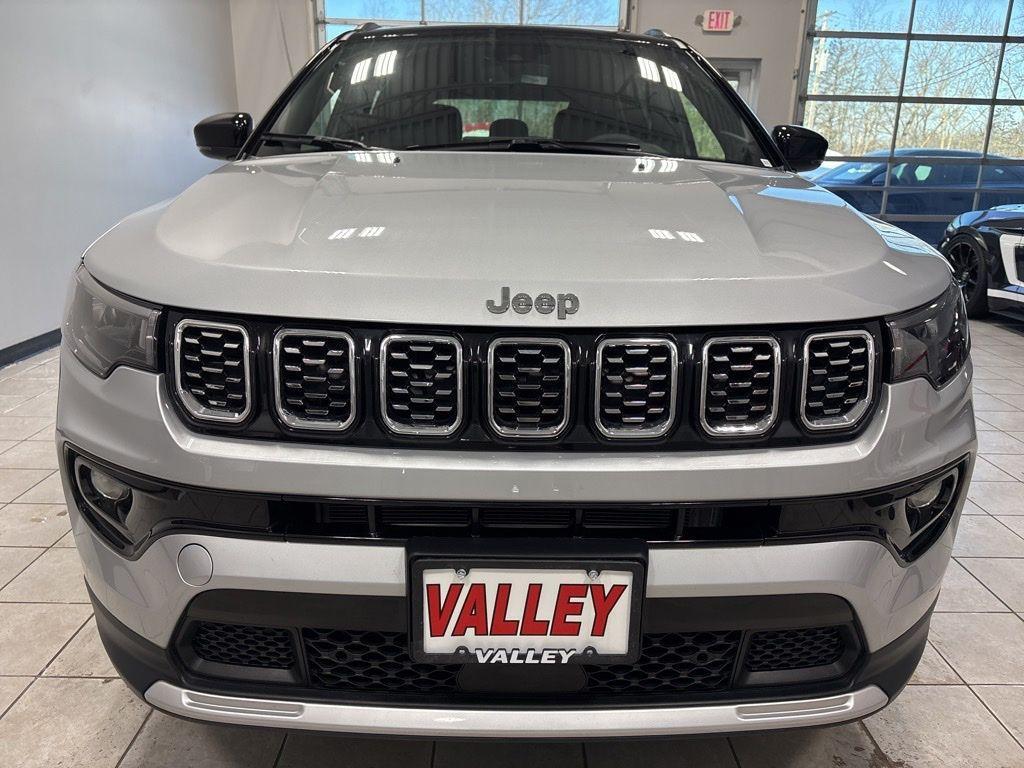 used 2025 Jeep Compass car, priced at $27,999