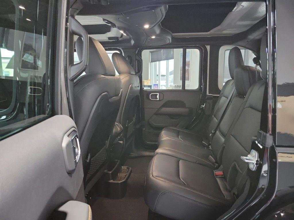 new 2025 Jeep Wrangler car, priced at $89,991