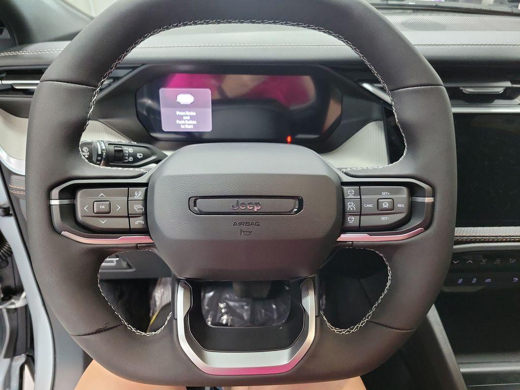 new 2026 Jeep Cherokee car, priced at $39,718