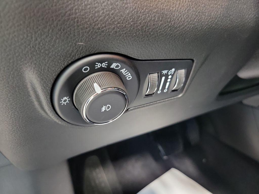 new 2026 Jeep Compass car, priced at $32,305