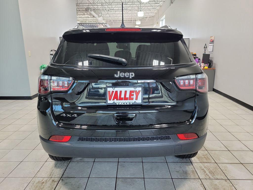 new 2026 Jeep Compass car, priced at $32,305