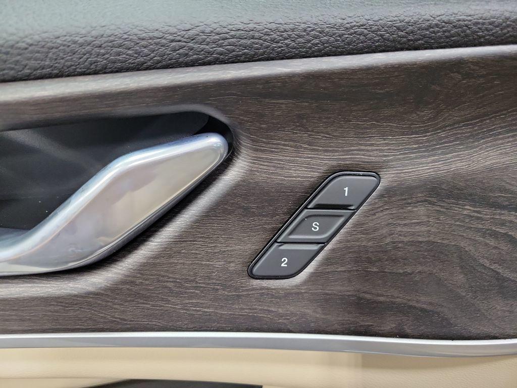 new 2025 Jeep Grand Cherokee L car, priced at $46,884