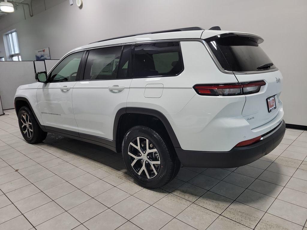 new 2025 Jeep Grand Cherokee L car, priced at $46,884