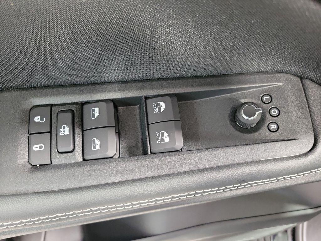 new 2026 Jeep Cherokee car, priced at $37,814