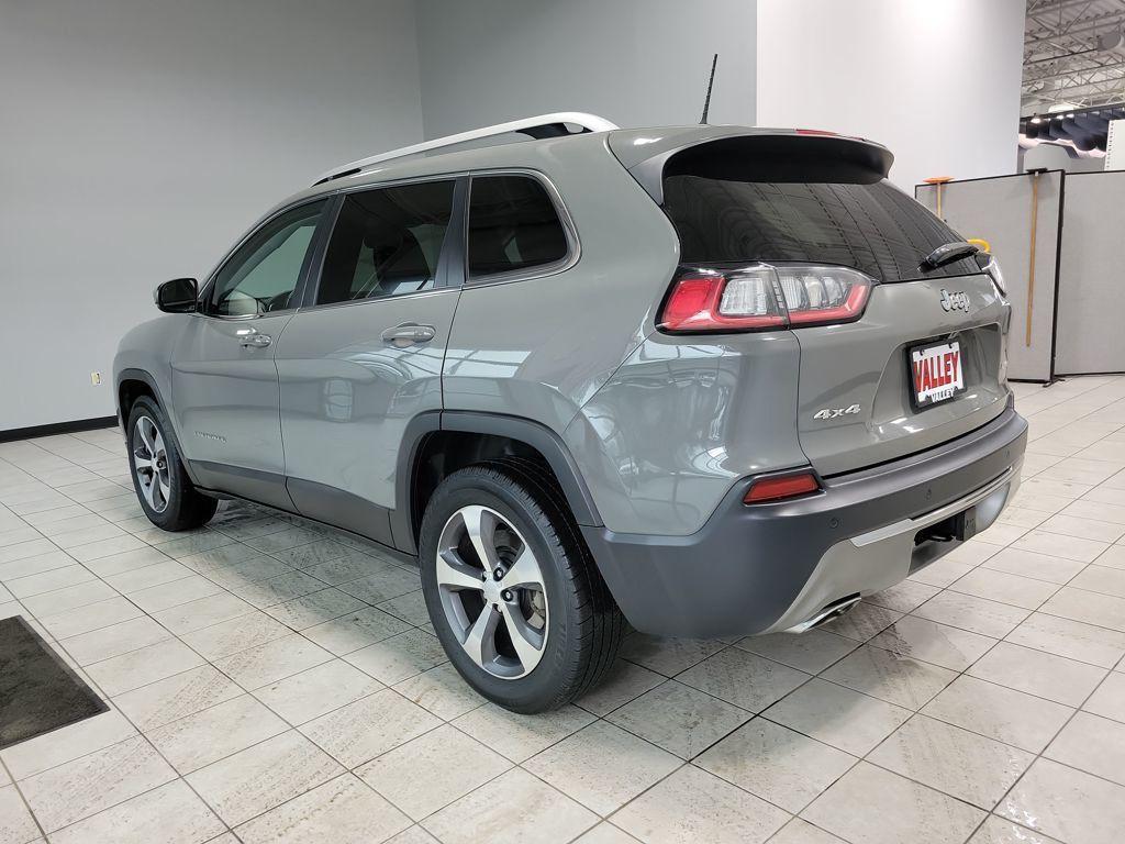 used 2019 Jeep Cherokee car, priced at $13,397