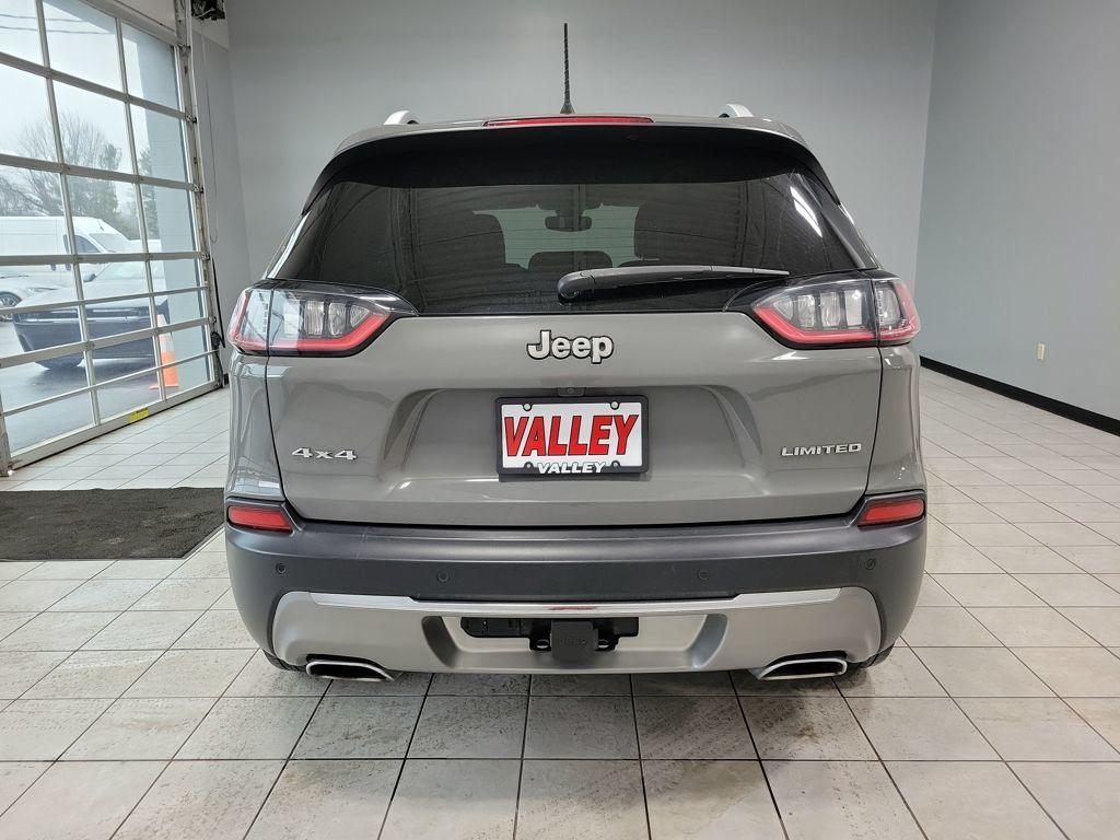 used 2019 Jeep Cherokee car, priced at $13,397
