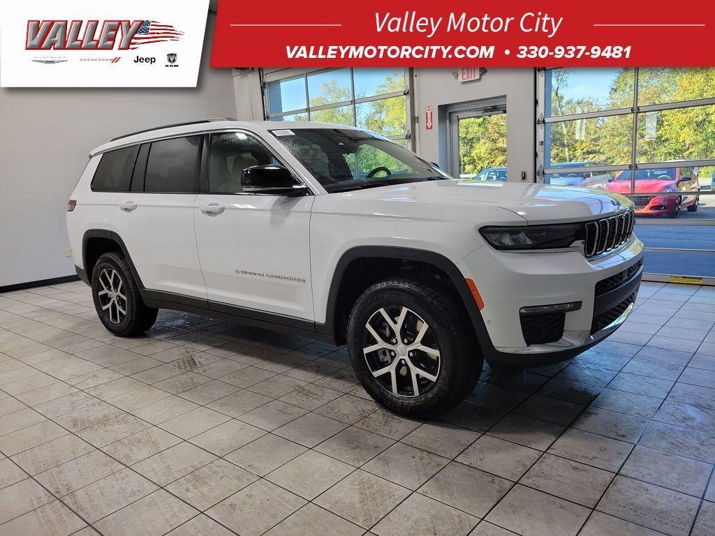 new 2025 Jeep Grand Cherokee L car, priced at $49,777