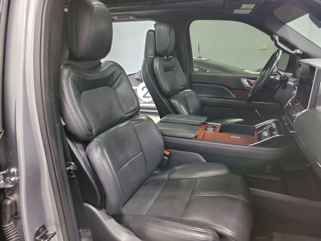 used 2022 Lincoln Navigator car, priced at $44,999