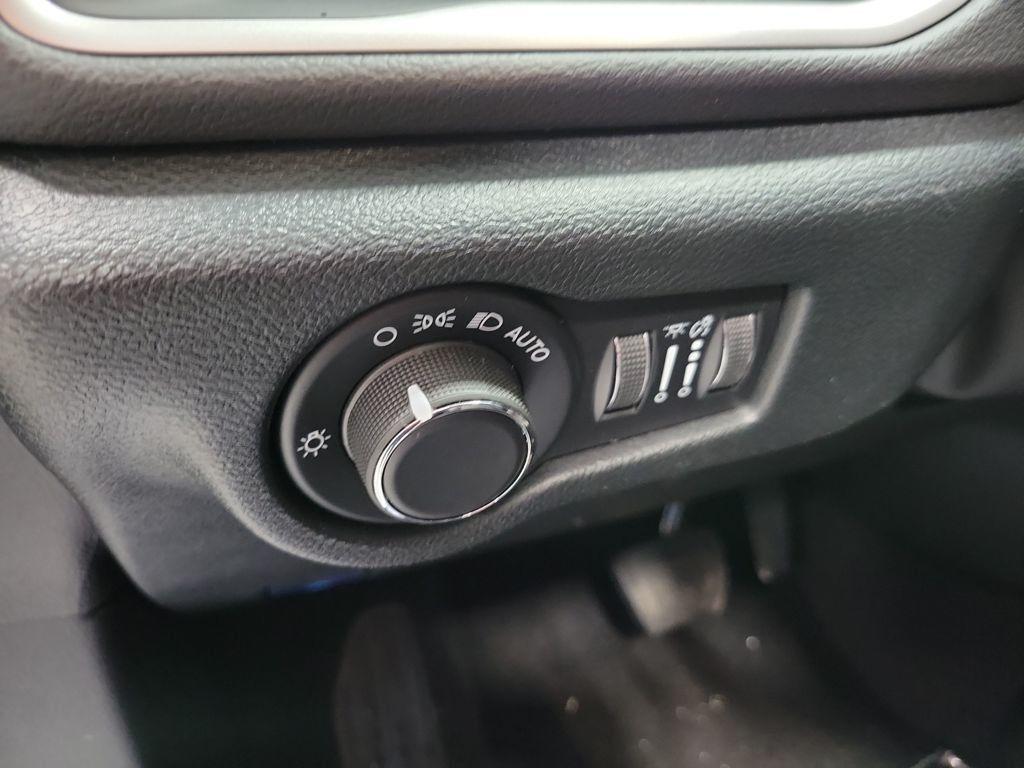 new 2026 Chrysler Voyager car, priced at $40,365