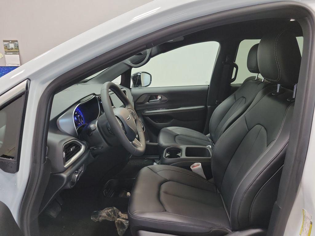 new 2026 Chrysler Voyager car, priced at $40,365