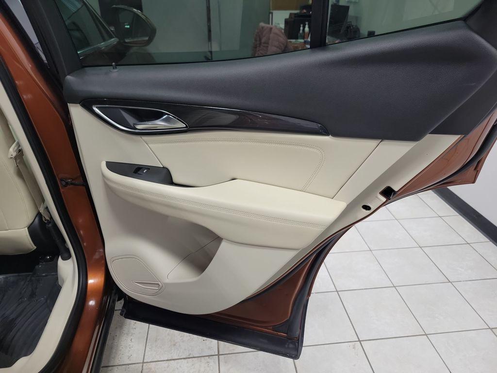 used 2022 Buick Envision car, priced at $22,999