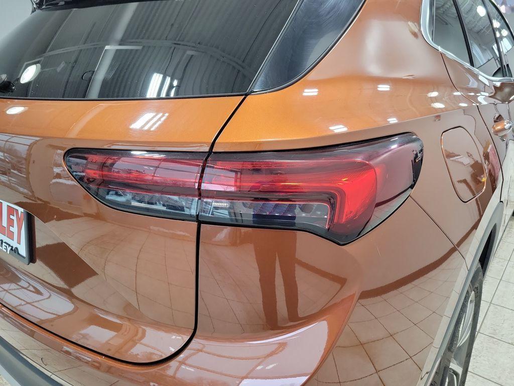 used 2022 Buick Envision car, priced at $22,999