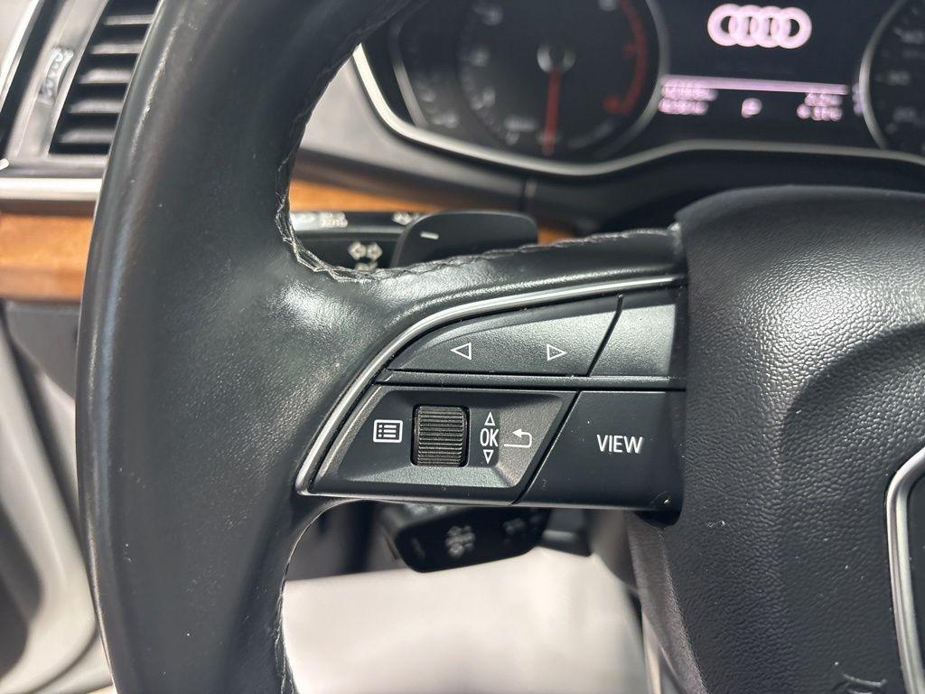 used 2023 Audi Q5 car, priced at $30,999