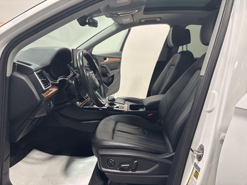 used 2023 Audi Q5 car, priced at $30,999