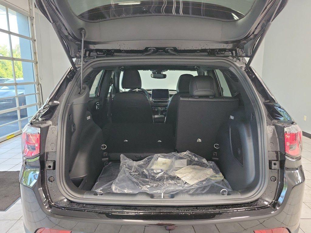 new 2025 Jeep Compass car, priced at $33,360