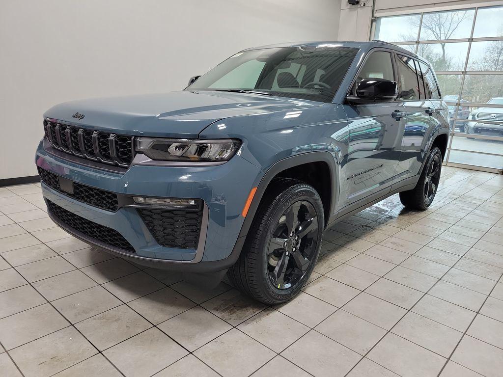 new 2026 Jeep Grand Cherokee car, priced at $50,630