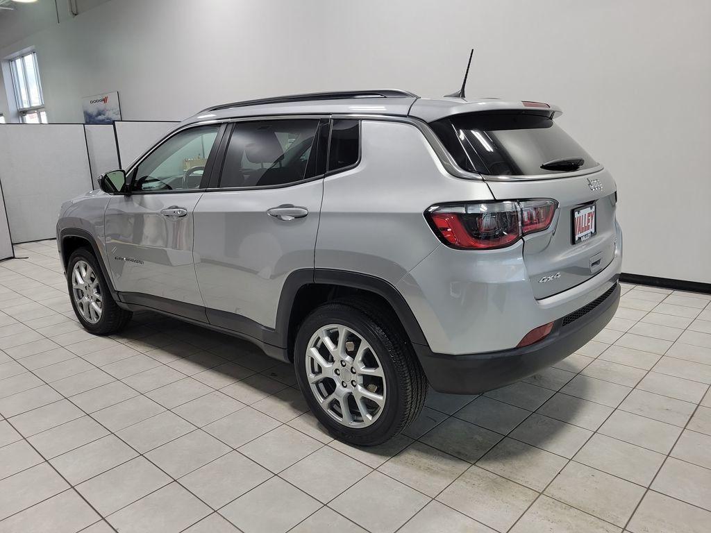 used 2022 Jeep Compass car, priced at $21,499