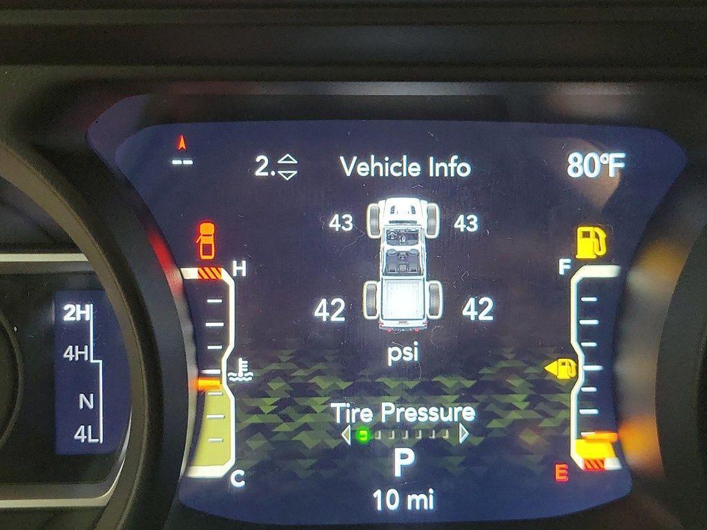 new 2025 Jeep Gladiator car, priced at $47,890