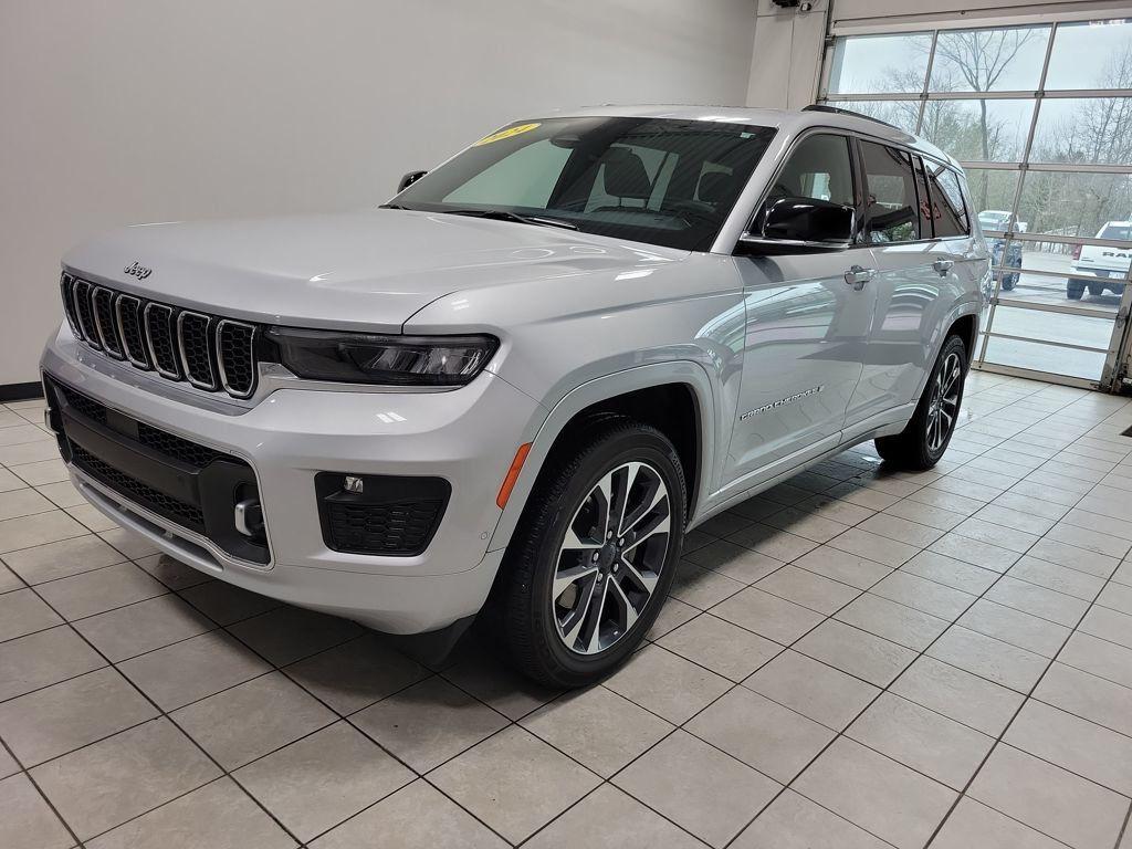 used 2024 Jeep Grand Cherokee L car, priced at $40,977