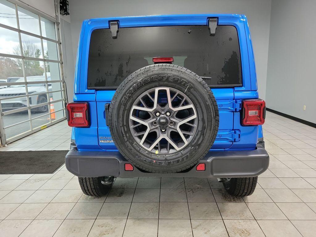 new 2026 Jeep Wrangler car, priced at $53,324