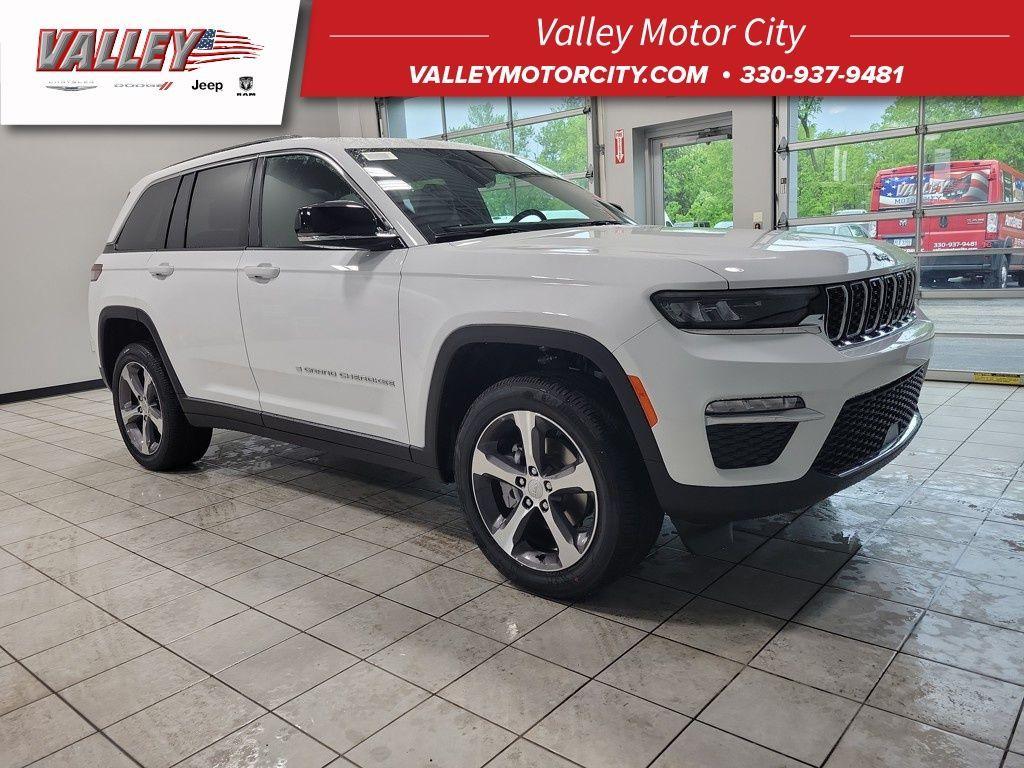 new 2025 Jeep Grand Cherokee car, priced at $46,930