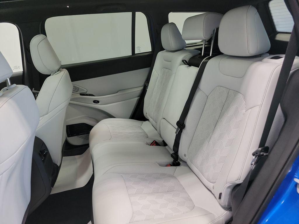 new 2026 Jeep Cherokee car, priced at $45,051