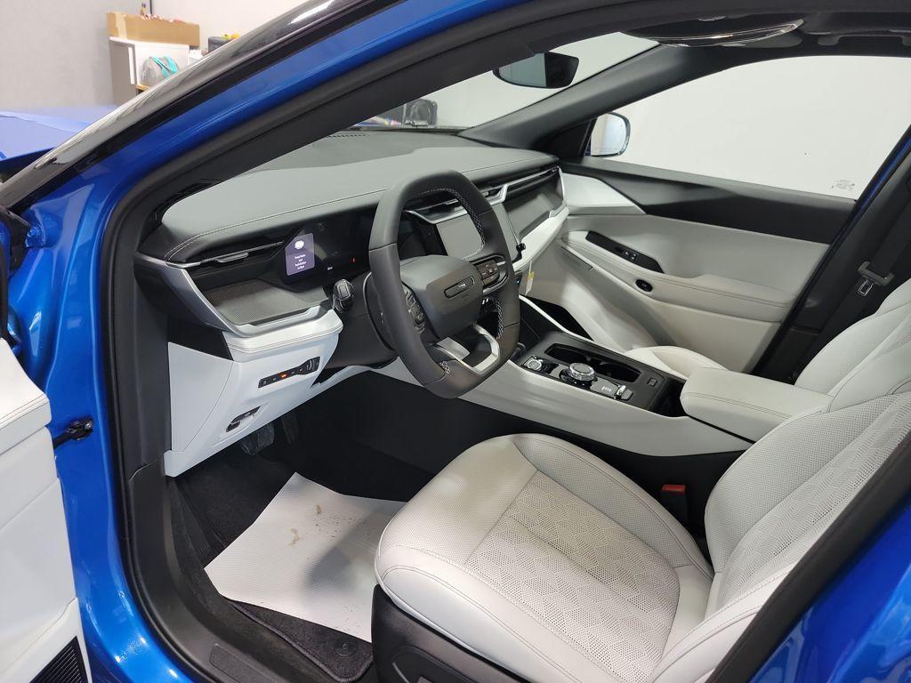 new 2026 Jeep Cherokee car, priced at $45,051