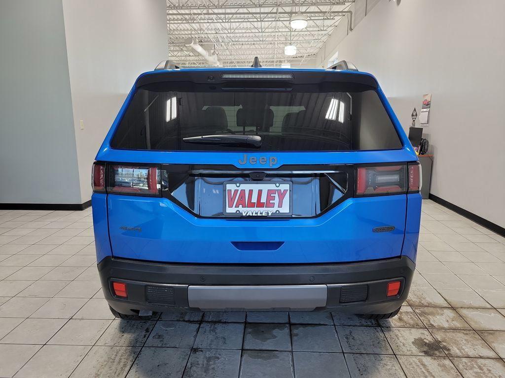 new 2026 Jeep Cherokee car, priced at $45,051