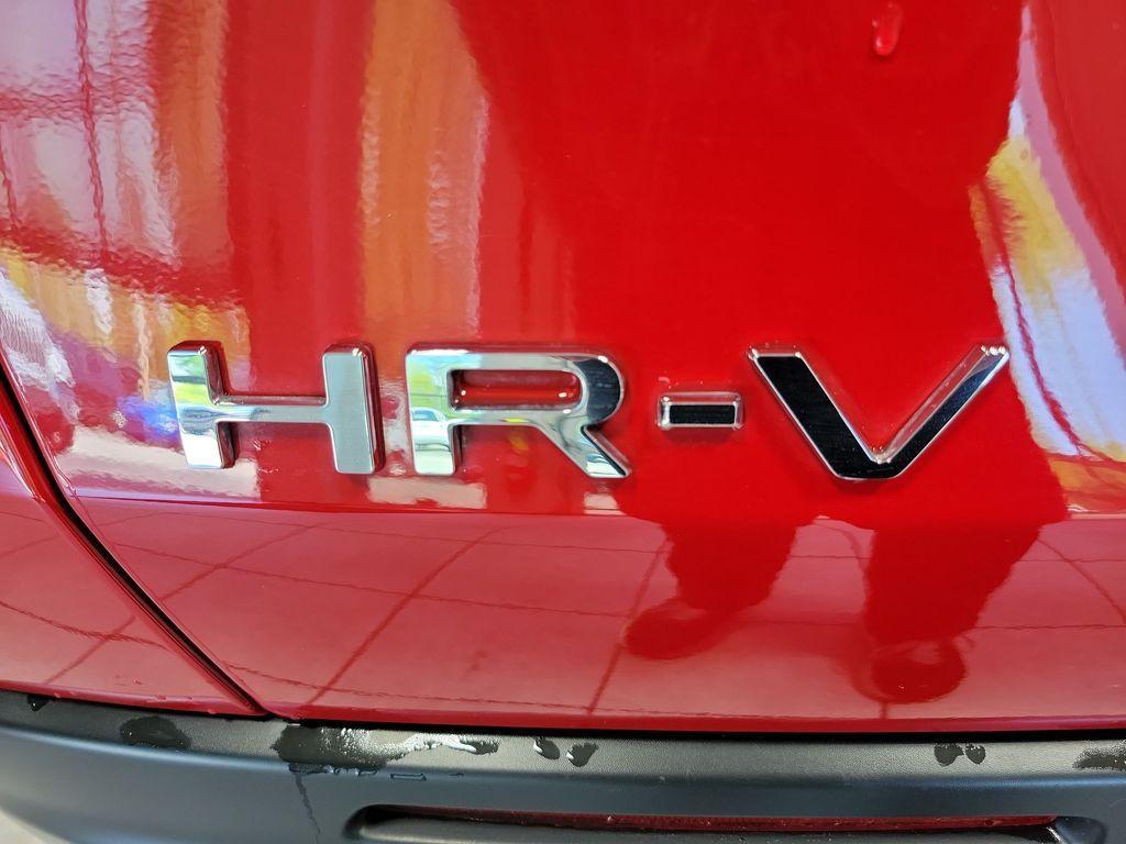 used 2025 Honda HR-V car, priced at $27,500