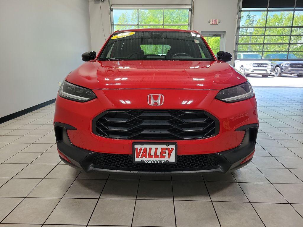 used 2025 Honda HR-V car, priced at $27,500