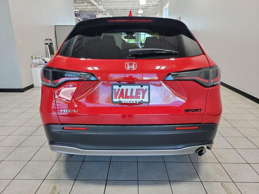used 2025 Honda HR-V car, priced at $27,500