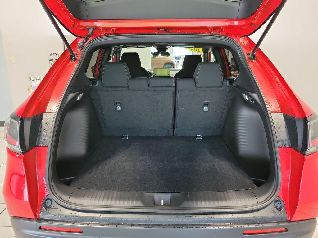 used 2025 Honda HR-V car, priced at $27,500