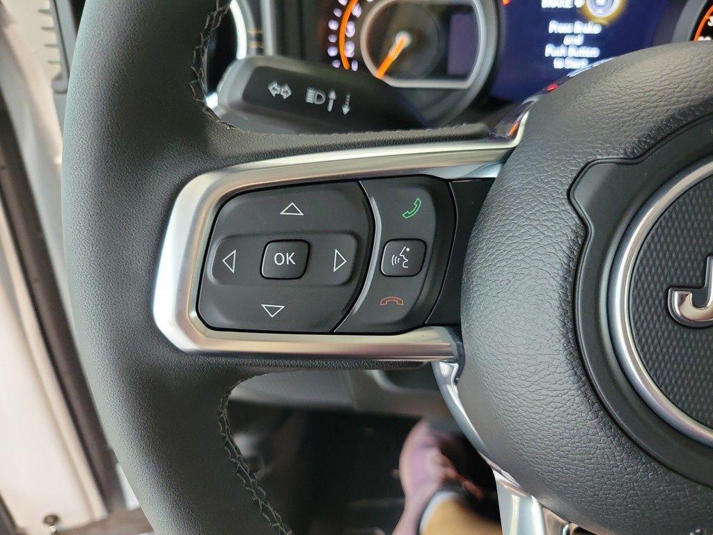 new 2025 Jeep Wrangler car, priced at $56,054