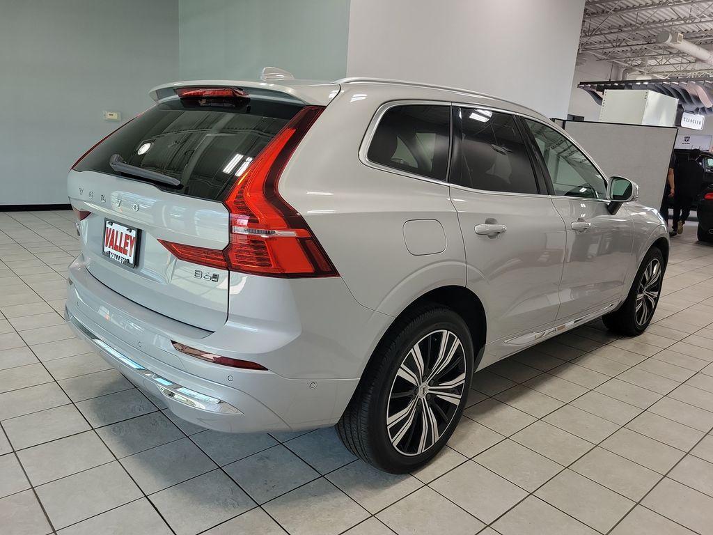 used 2023 Volvo XC60 car, priced at $42,997