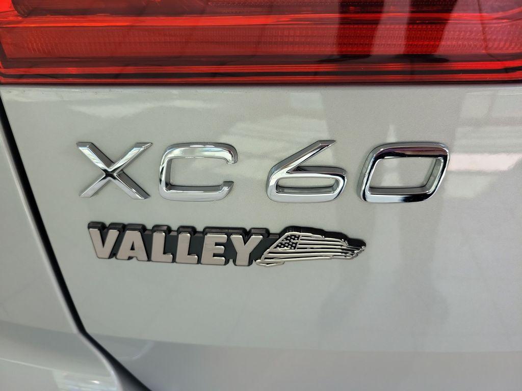 used 2023 Volvo XC60 car, priced at $42,997