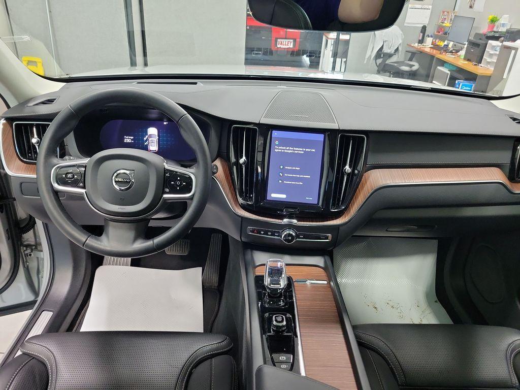 used 2023 Volvo XC60 car, priced at $42,997