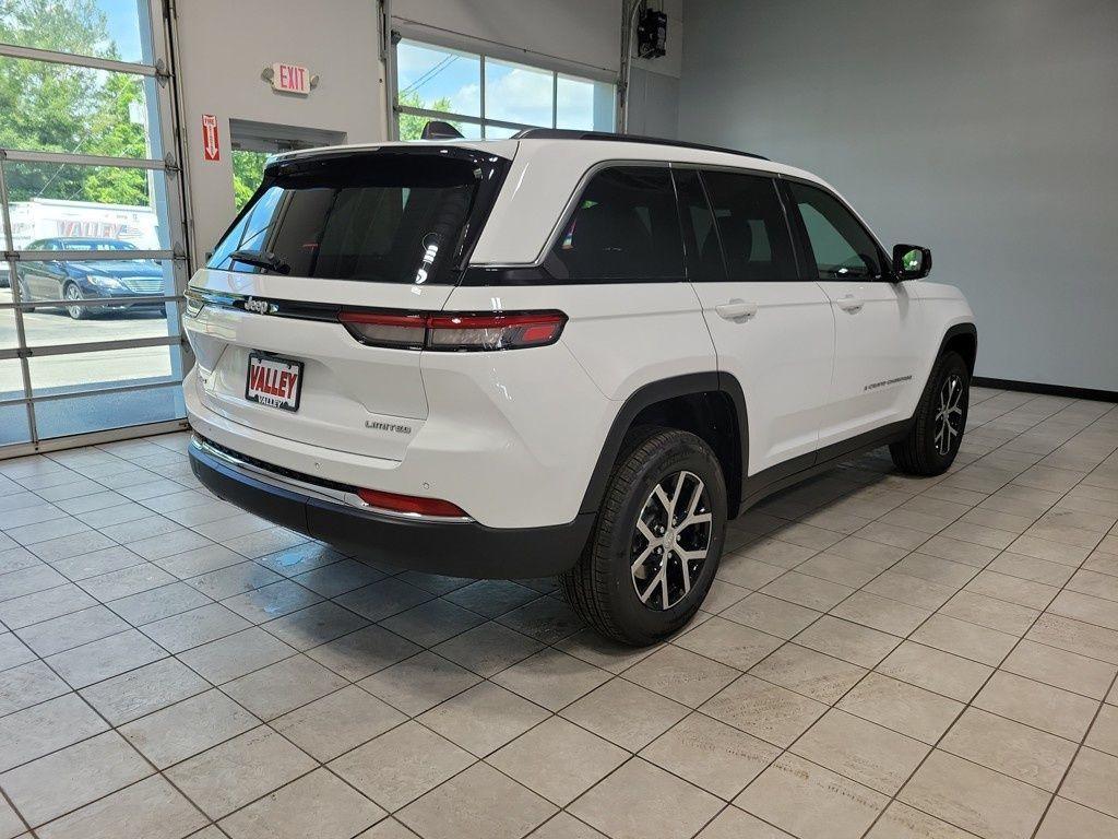 new 2025 Jeep Grand Cherokee car, priced at $39,456
