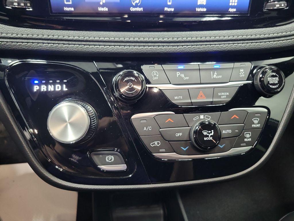 new 2027 Chrysler Pacifica car, priced at $45,540